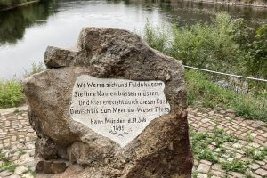 Wo Werra sich und Fulda küssen – auf der Weser ab km 0